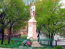 Олеський пам'ятник святому Миколаю