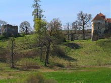 Восточная оборонная башня и Свиржский замок