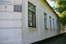 Північний фасад навчально-виховного комплексу №2 в Оріхові