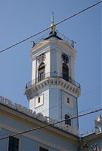 Годинниково-вартова вежа чернівецької міської ради