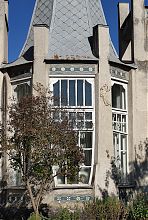 Майоліковий модерновий декор будинку Длуголенцького у Вінниці