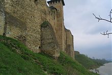Хотинская крепость на днестровском берегу